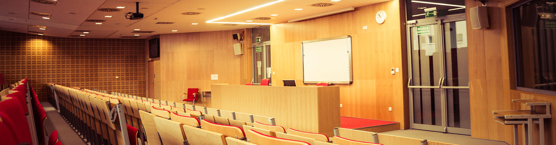 Zdjęcie Wydziału Prawa i Nauk Społecznych budynek CPiB - aula